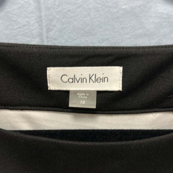 Calvin Klein black and white bodycon dress, size 10, new with tags, never worn - Picture 2 of 5